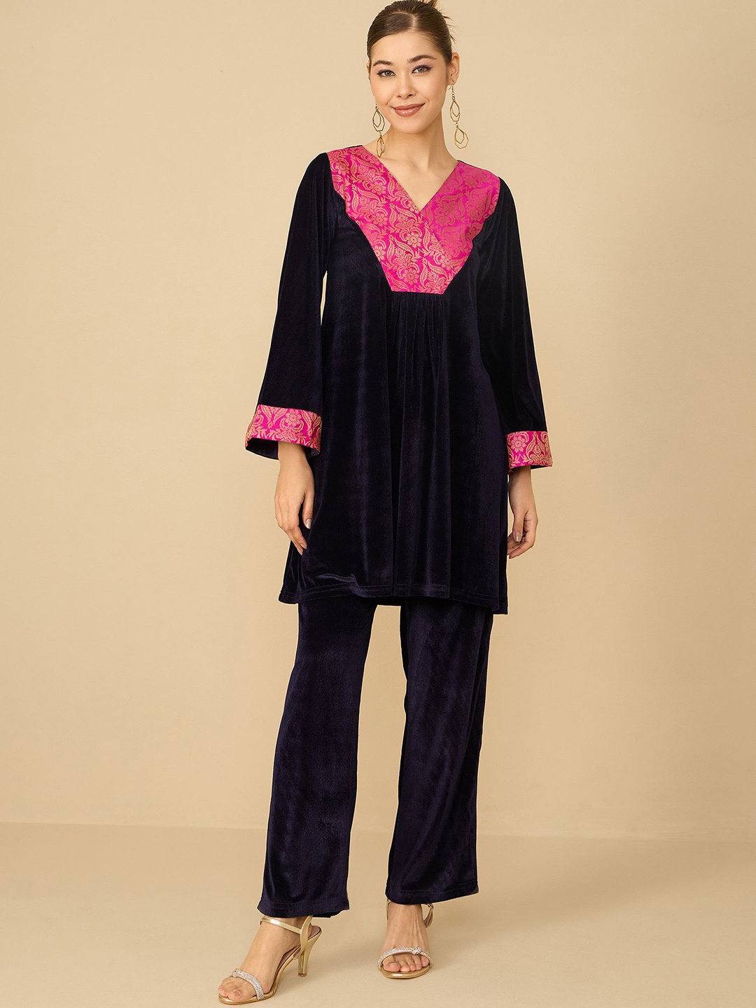 

Antheaa V-Neck Brocade And Velvet Tunic With Trouser, Blue