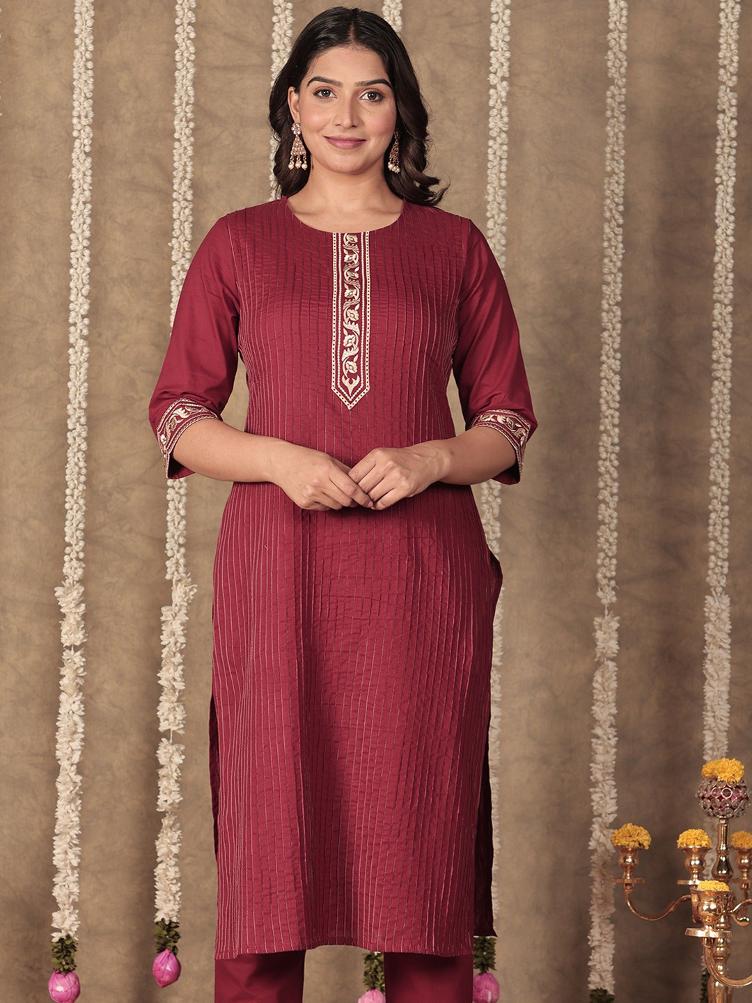 

Aramya Striped Embroidered Keyhole Neck Cotton Thread Work Straight Kurta, Maroon