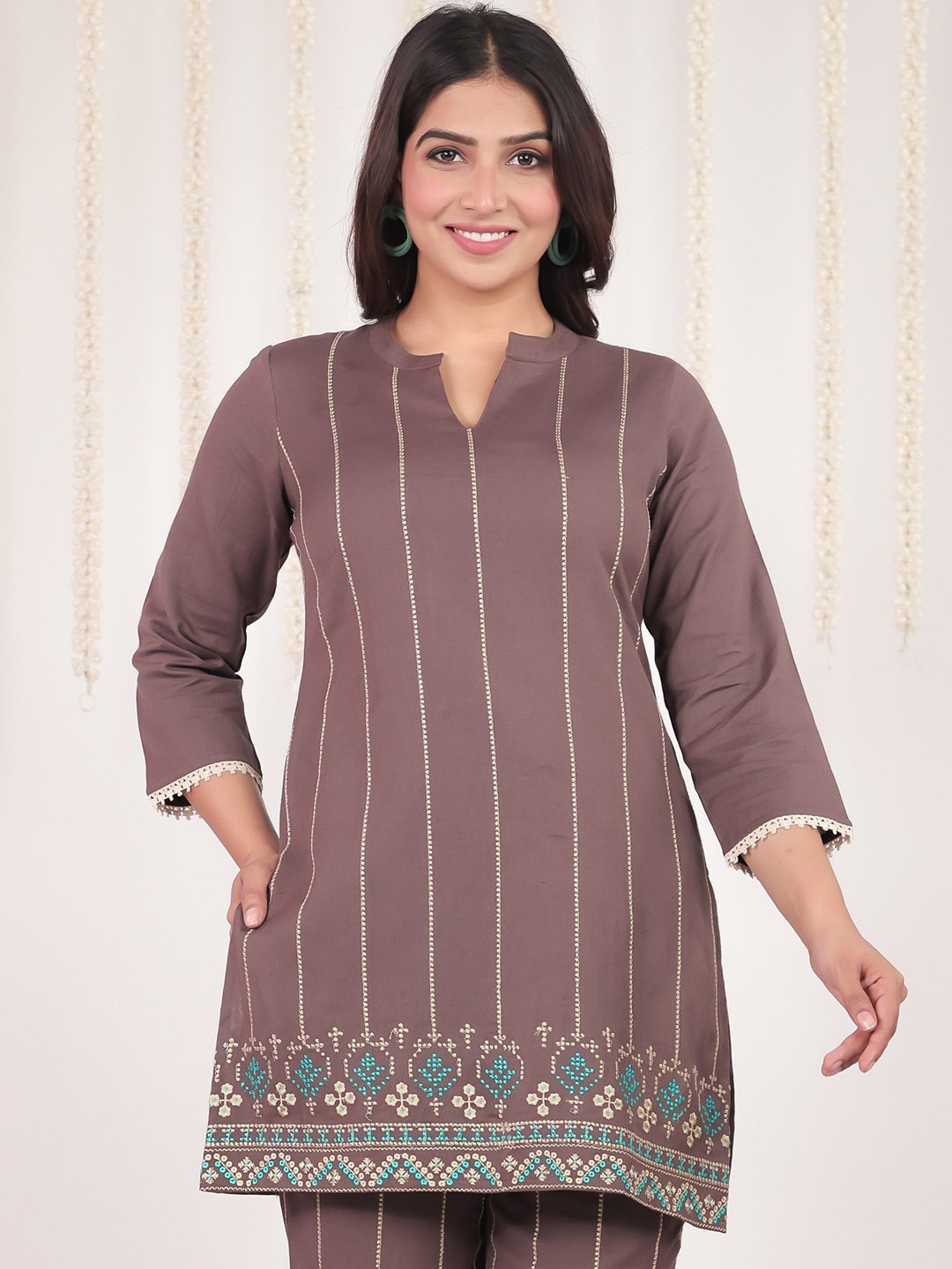 

Aramya Striped Notch-Neck Linen Thread Work Straight Kurta, Brown