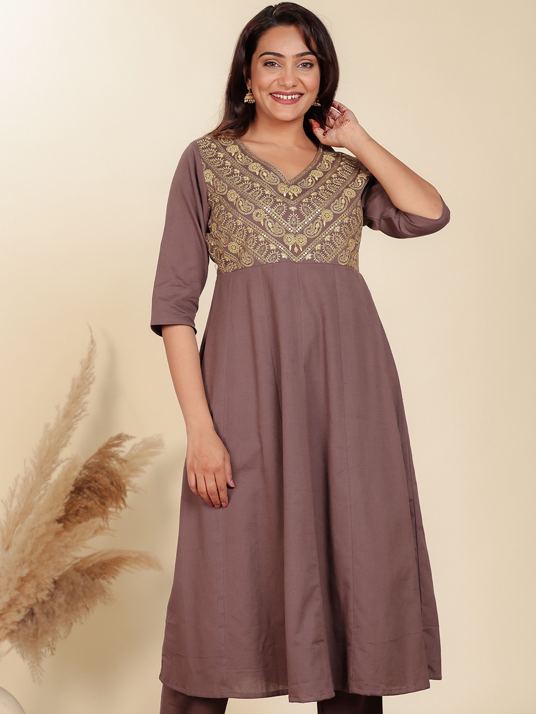 

Aramya V-Neck Panelled Thread Work Cotton Anarkali Kurta, Brown