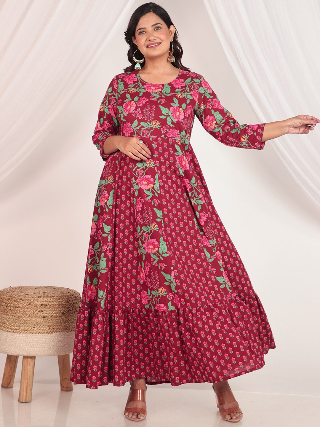 

Aramya Floral Printed Round Neck Cotton Anarkali Kurta, Maroon