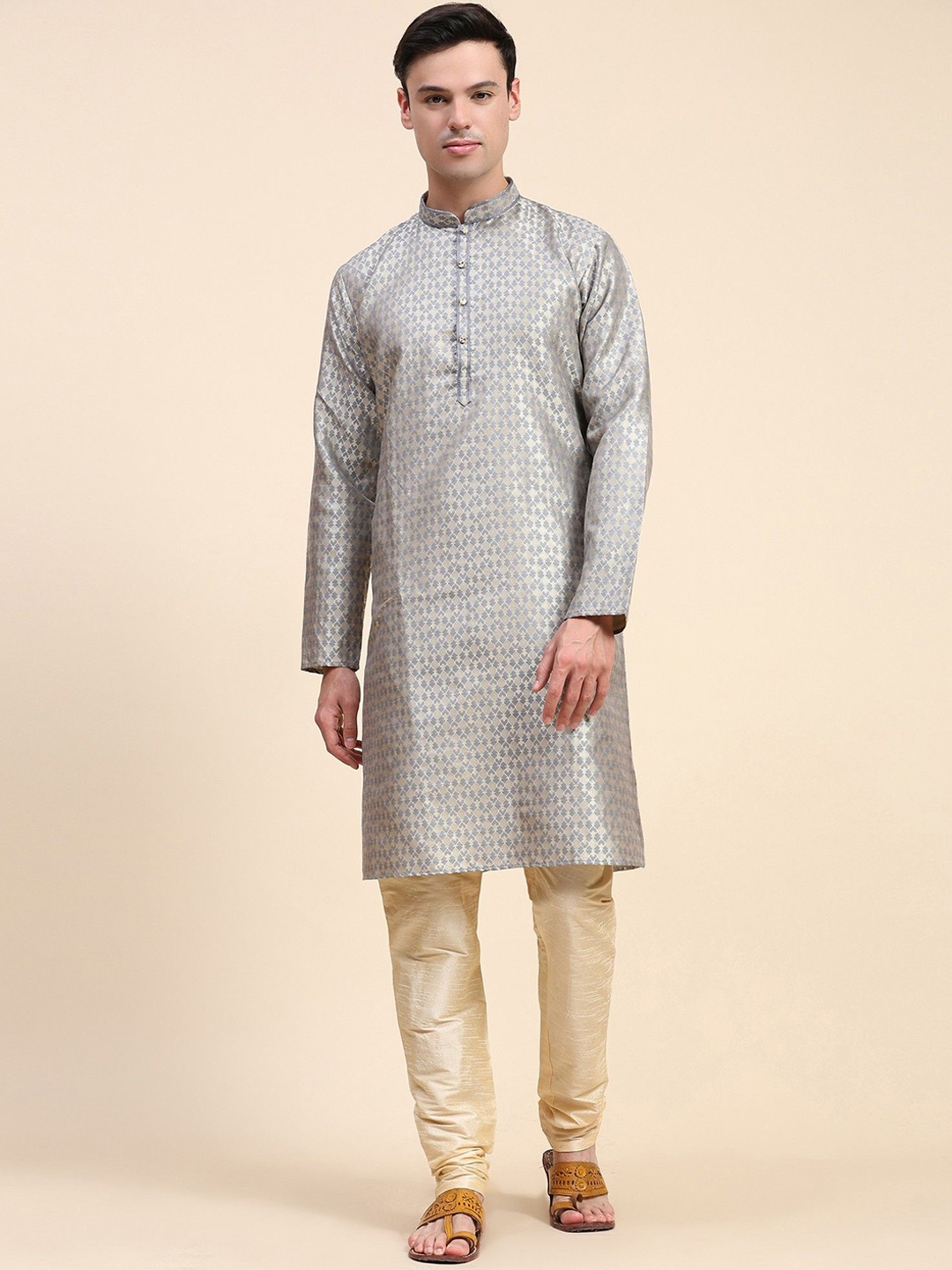 

Moda Rapido Ethnic Motifs Printed Mandarin Collar Kurta With Pyjamas, Grey