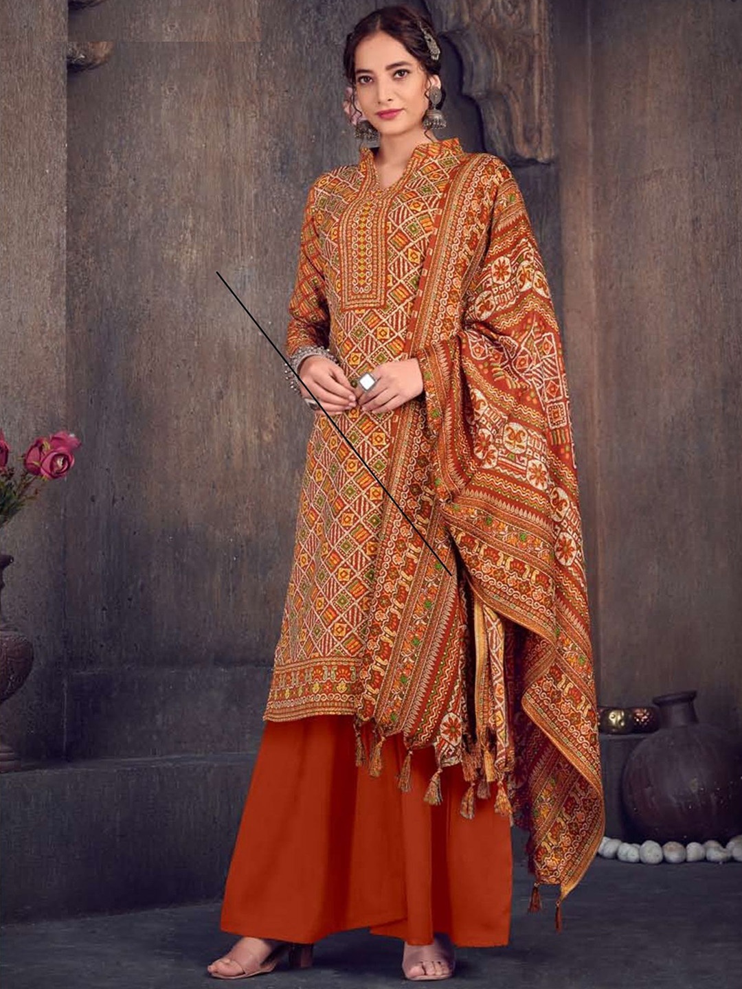 

REET MAHAL Geometric Printed Pashmina Unstitched Dress Material, Orange