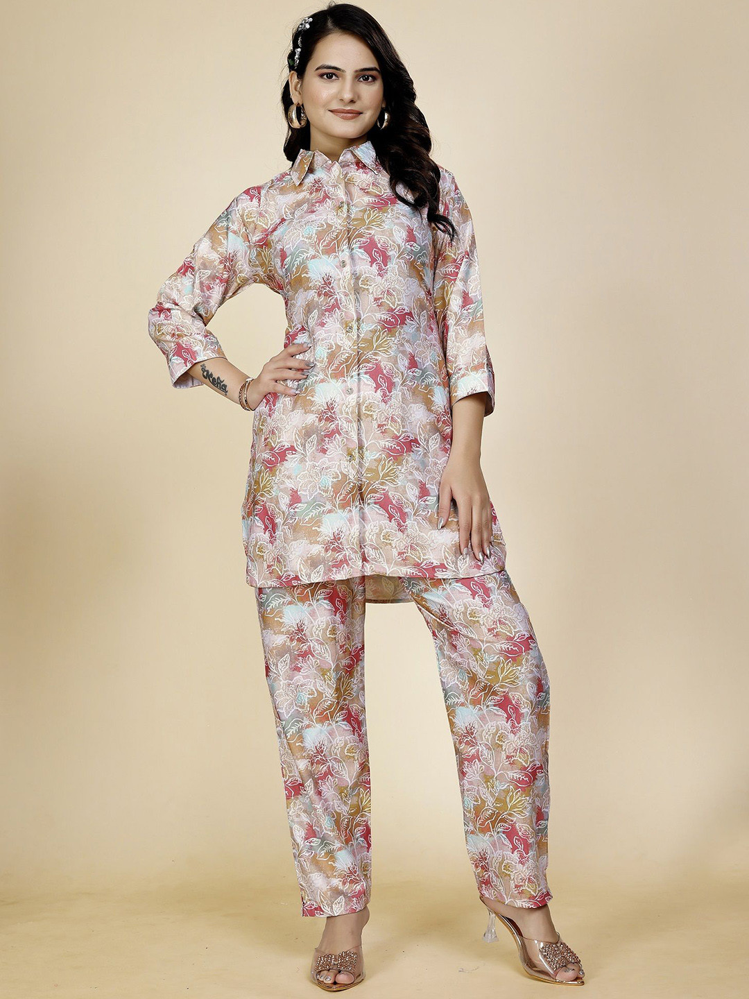 

BAESD Floral Printed Shirt Collar Tunic With Trouser, Beige