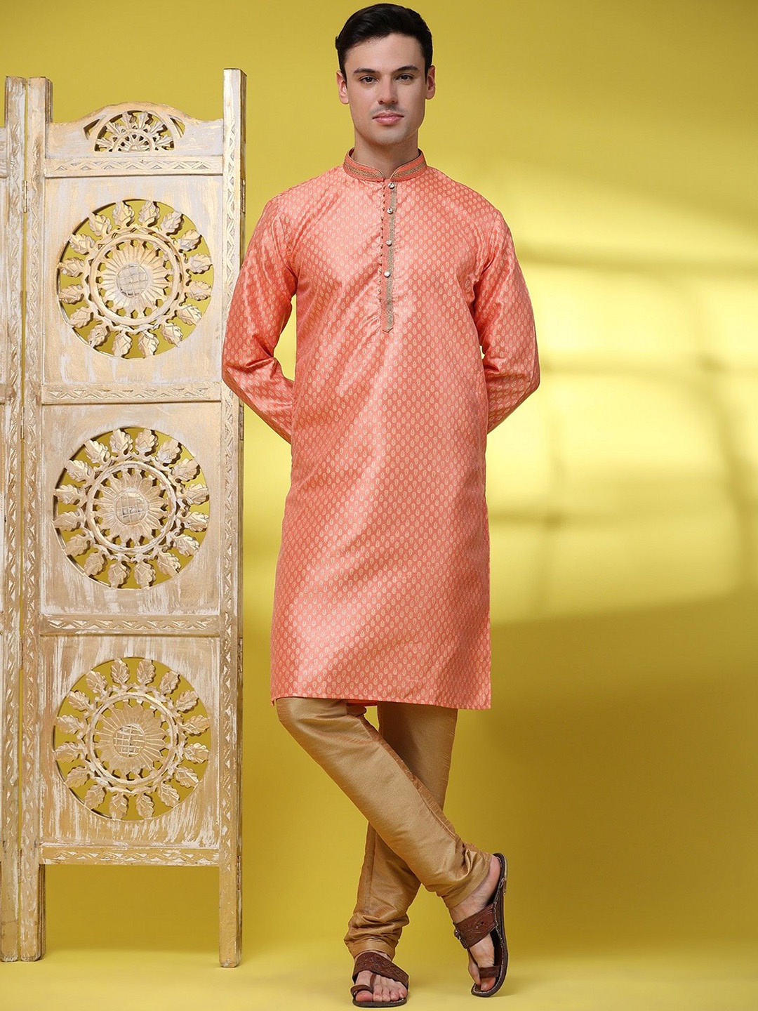 

Moda Rapido Floral Woven Design Mandarin Collar Straight Kurta With Pyjamas, Peach