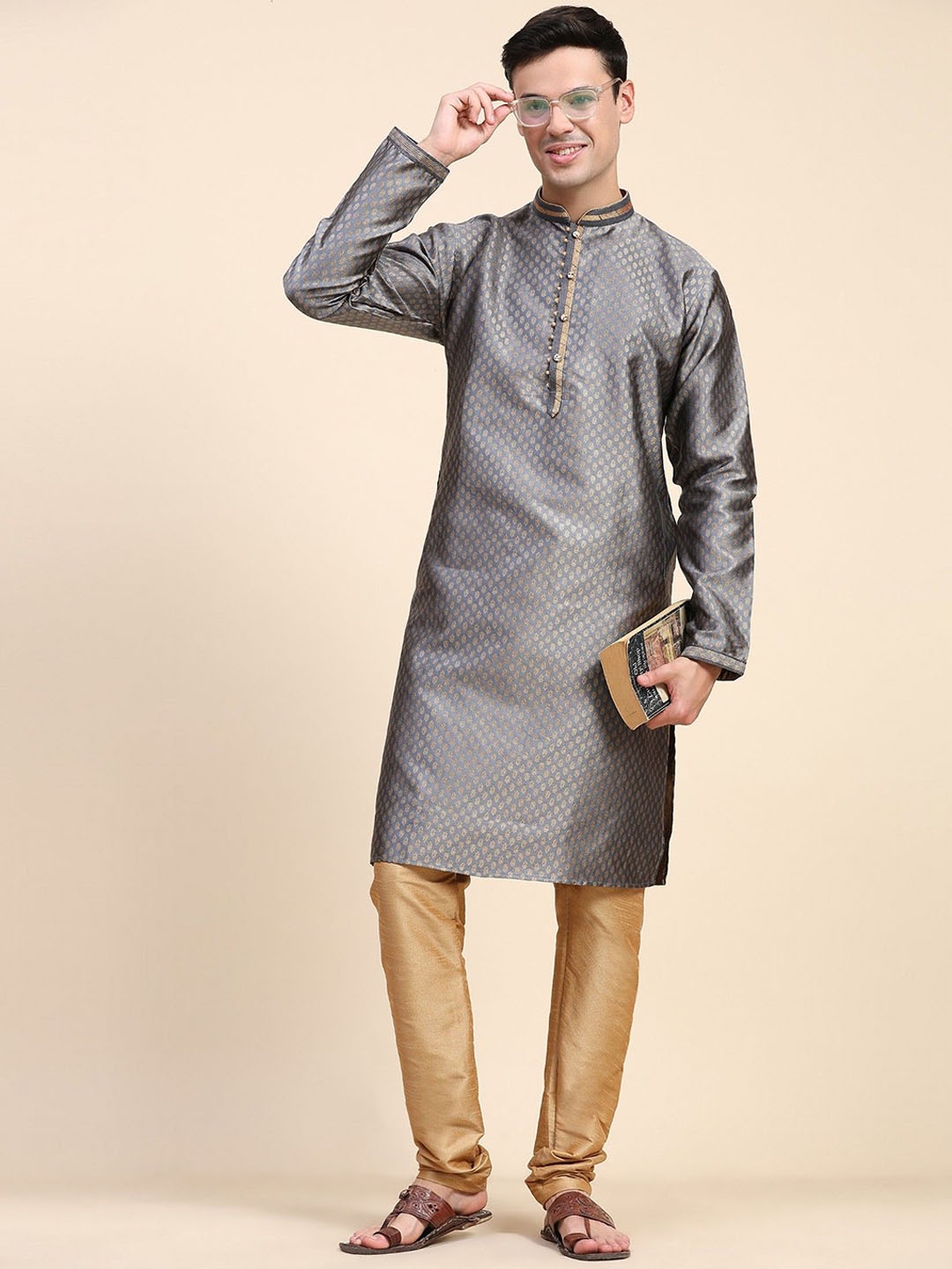 

Moda Rapido Ethnic Motifs Printed Mandarin Collar Stones & Beads Work Kurta With Pyjamas, Grey