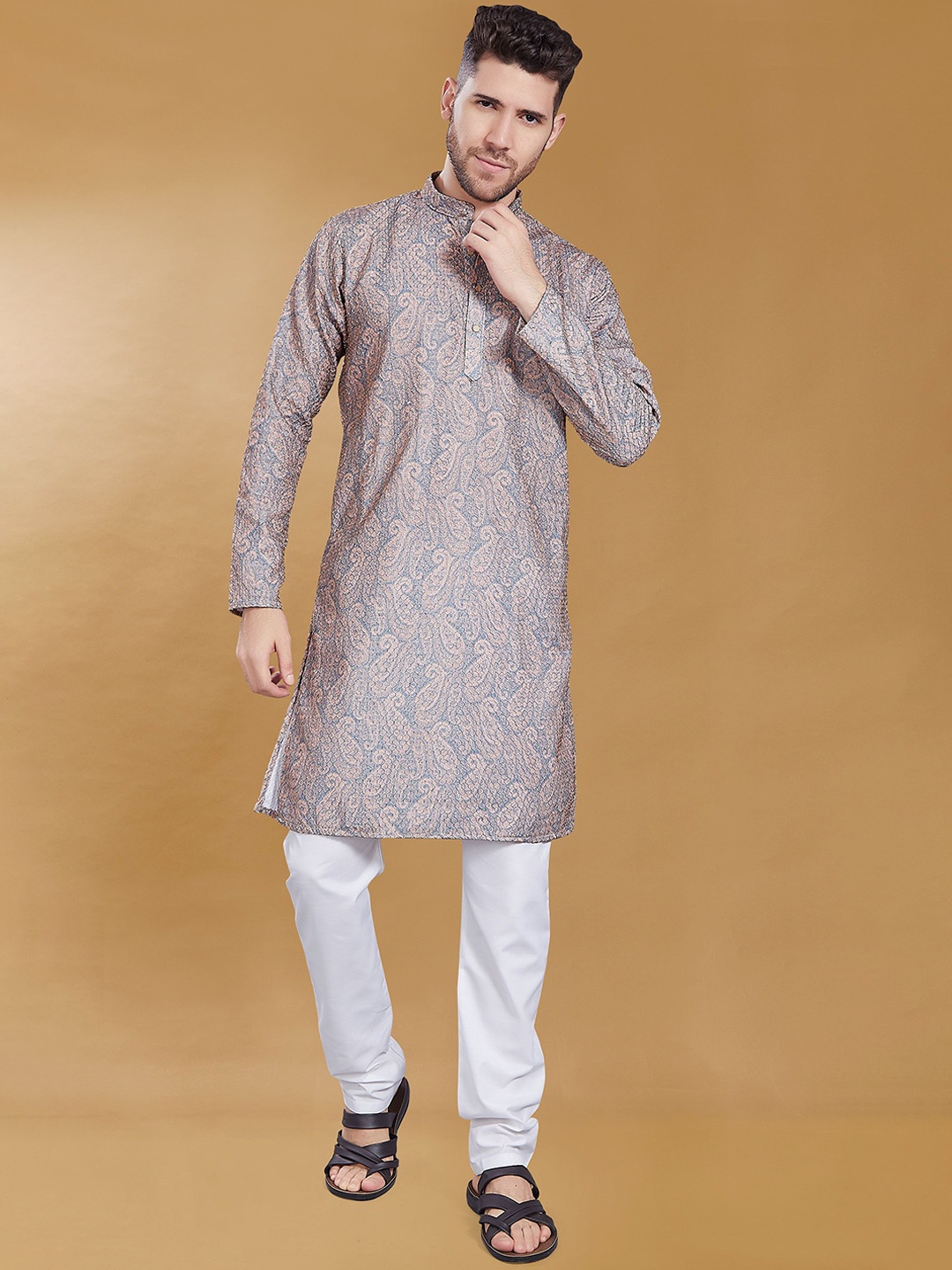 

DIVISIVE Paisley Printed Band Collar Embroidered Sequinned Slim Fit Straight Kurta, Peach