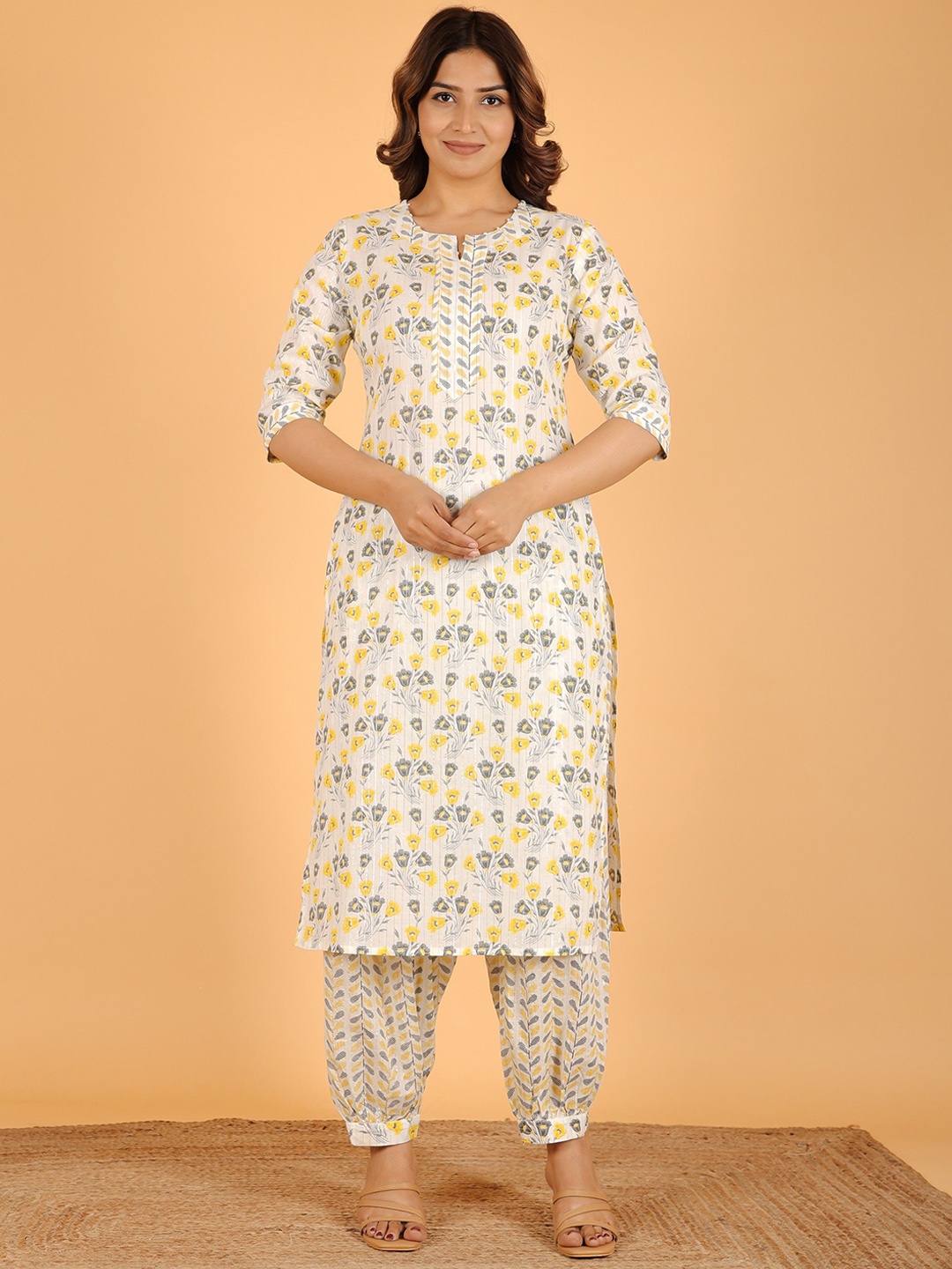 

Aramya Floral Printed Notch Neck Straight Pure Cotton Kurta With Salwar, Off white