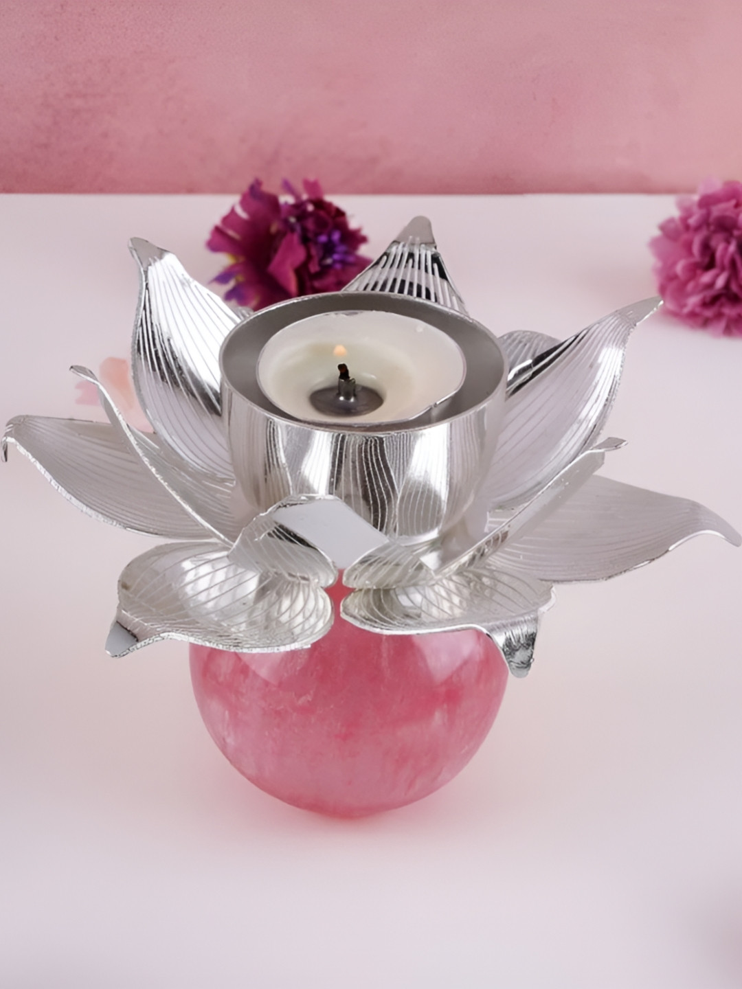 

THE HOME CO. Silver-Toned and Pink Flower Diya With Pink Ball Base