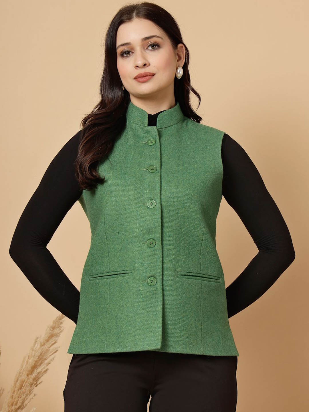 

Vastraa Fusion Woven Ethnic Nehru Jacket, Green