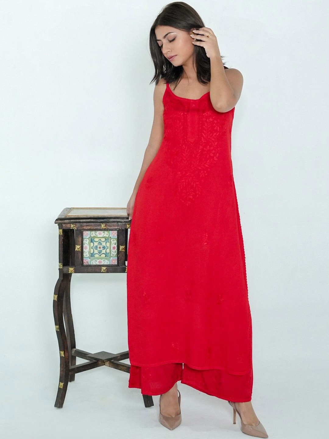 

Ethnic Threads Floral Embroidered Shoulder Straps Chikankari Straight Kurta, Red