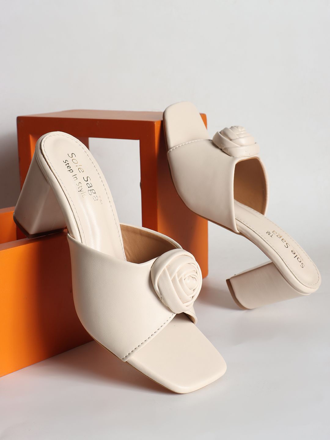 

Sole Saga Block Peep Toes, Cream