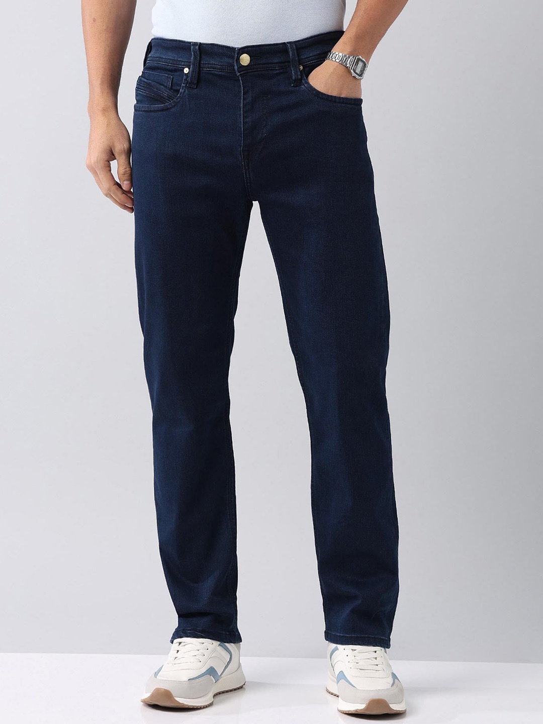 

AD By Arvind Men Low Distress Jeans, Blue