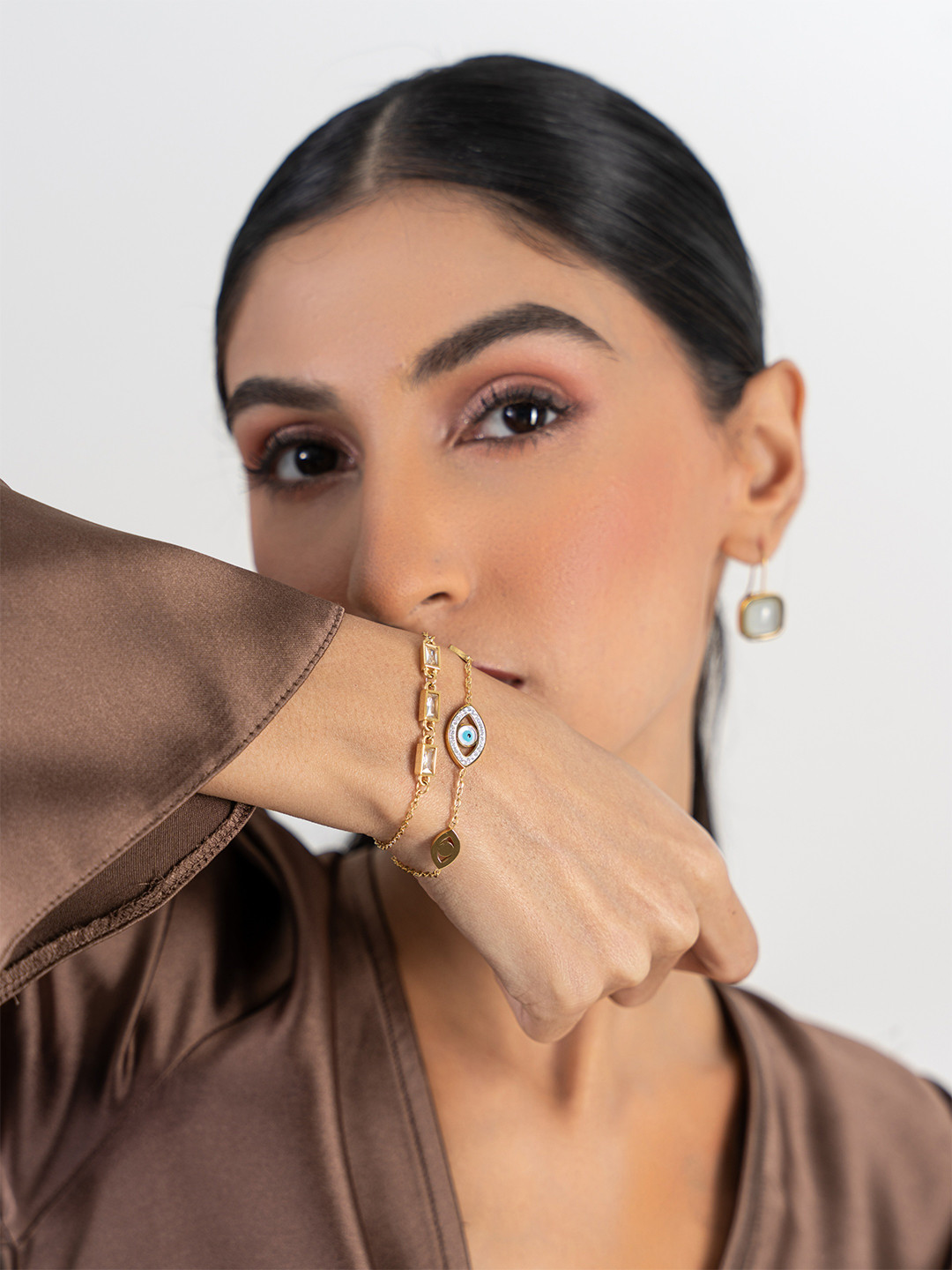 

ZAISHA 18K Gold Plated Stainless Steel Stones Evil Eye Tri Bars Multilayer Bracelet