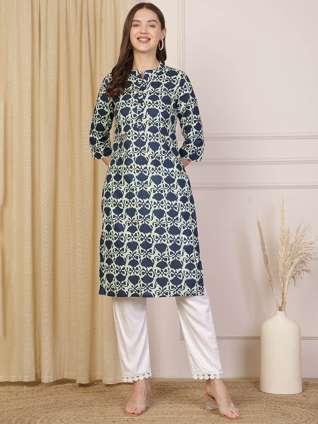 

Anouk Rustic Floral Printed Cotton Mandarin Collar Straight Kurta, Navy blue