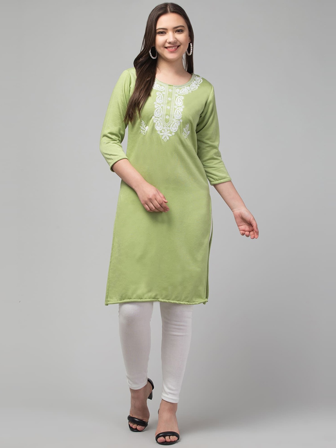 

FAMBEE Women Thread Work Woollen Kurta, Olive
