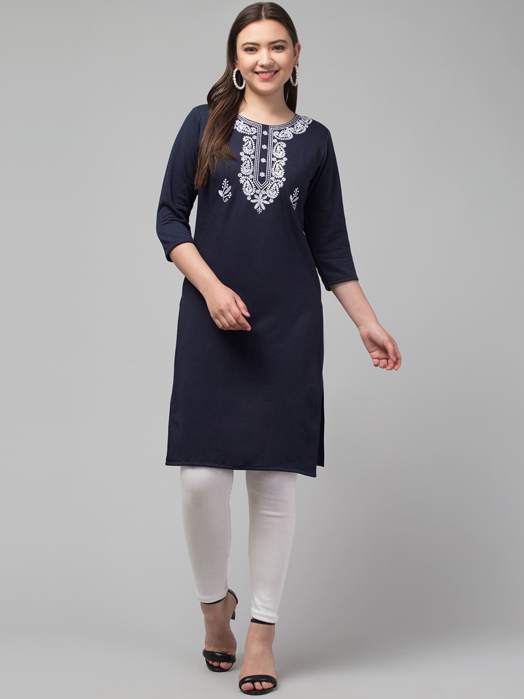 

FAMBEE Women Thread Work Woollen Kurta, Navy blue