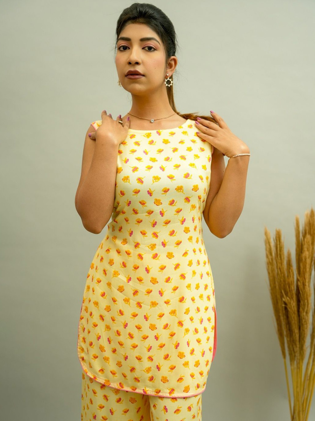 

GO BOUJEE Floral Printed Round Neck Tunic With Palazzos, Yellow