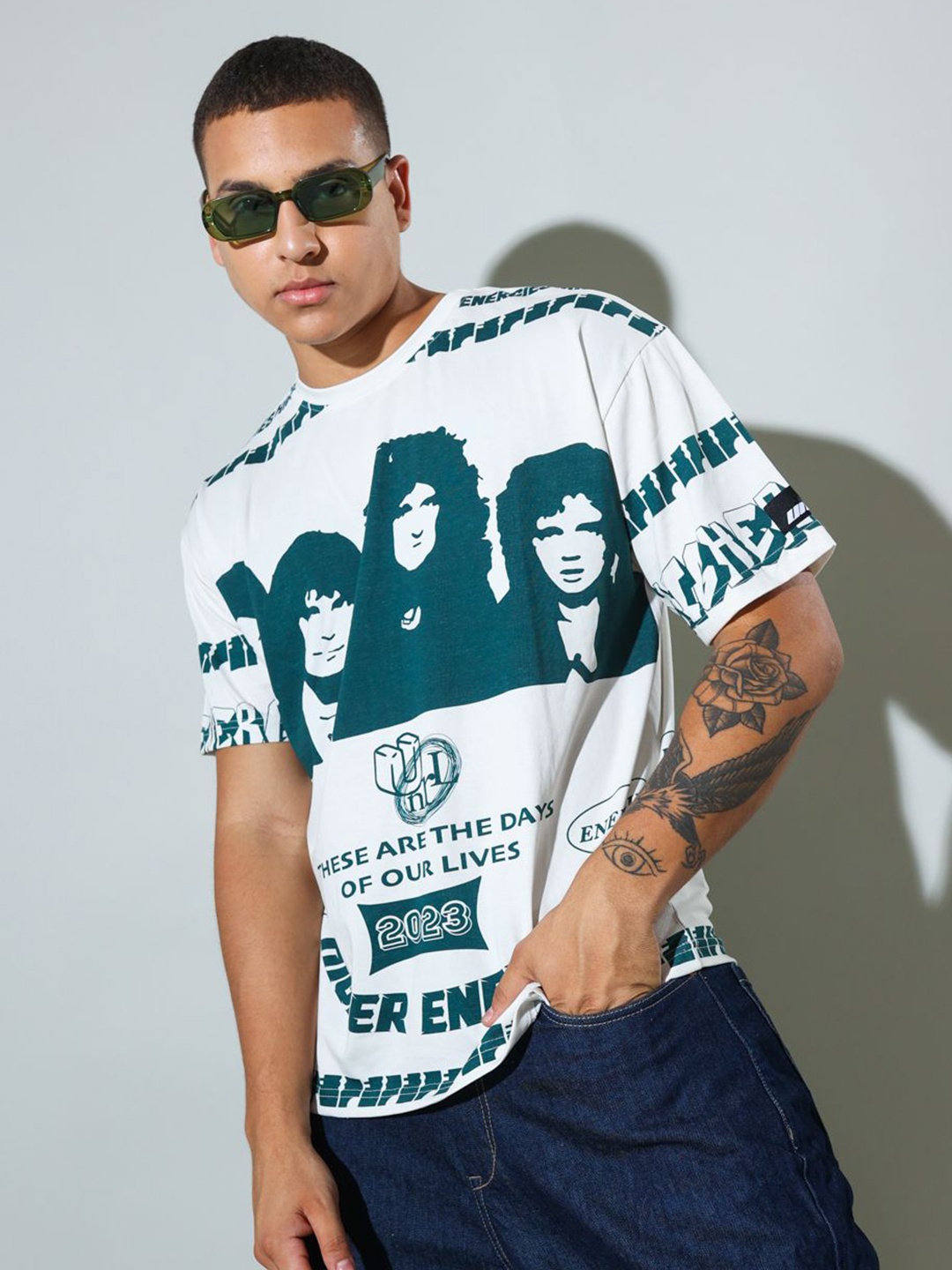 

HERE&NOW Men Graphic Printed Drop-Shoulder Sleeves Relaxed Fit Casual T-shirt, White