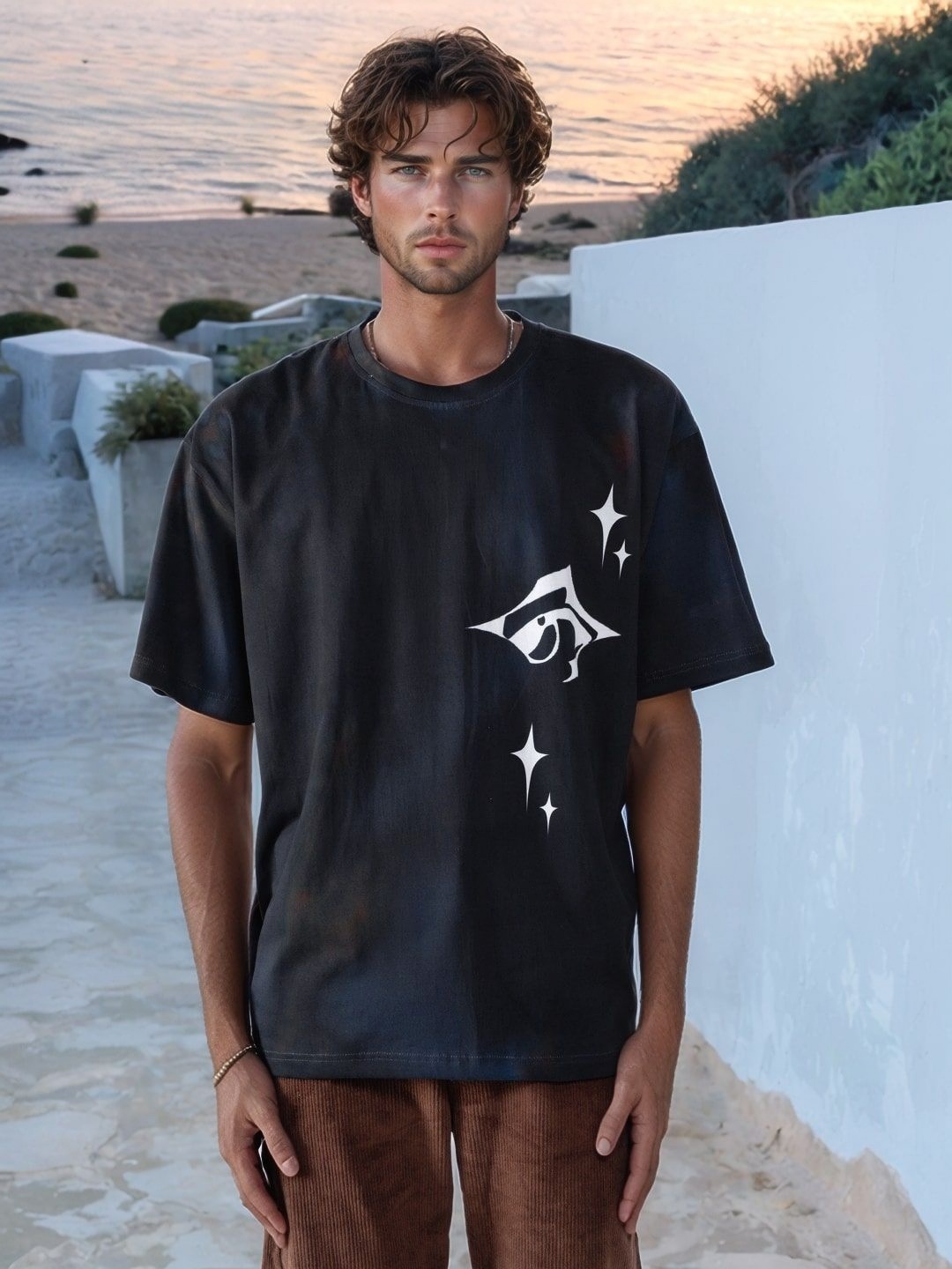 

HERE&NOW Men Graphic Printed Drop-Shoulder Sleeves Relaxed Fit Casual T-shirt, Black