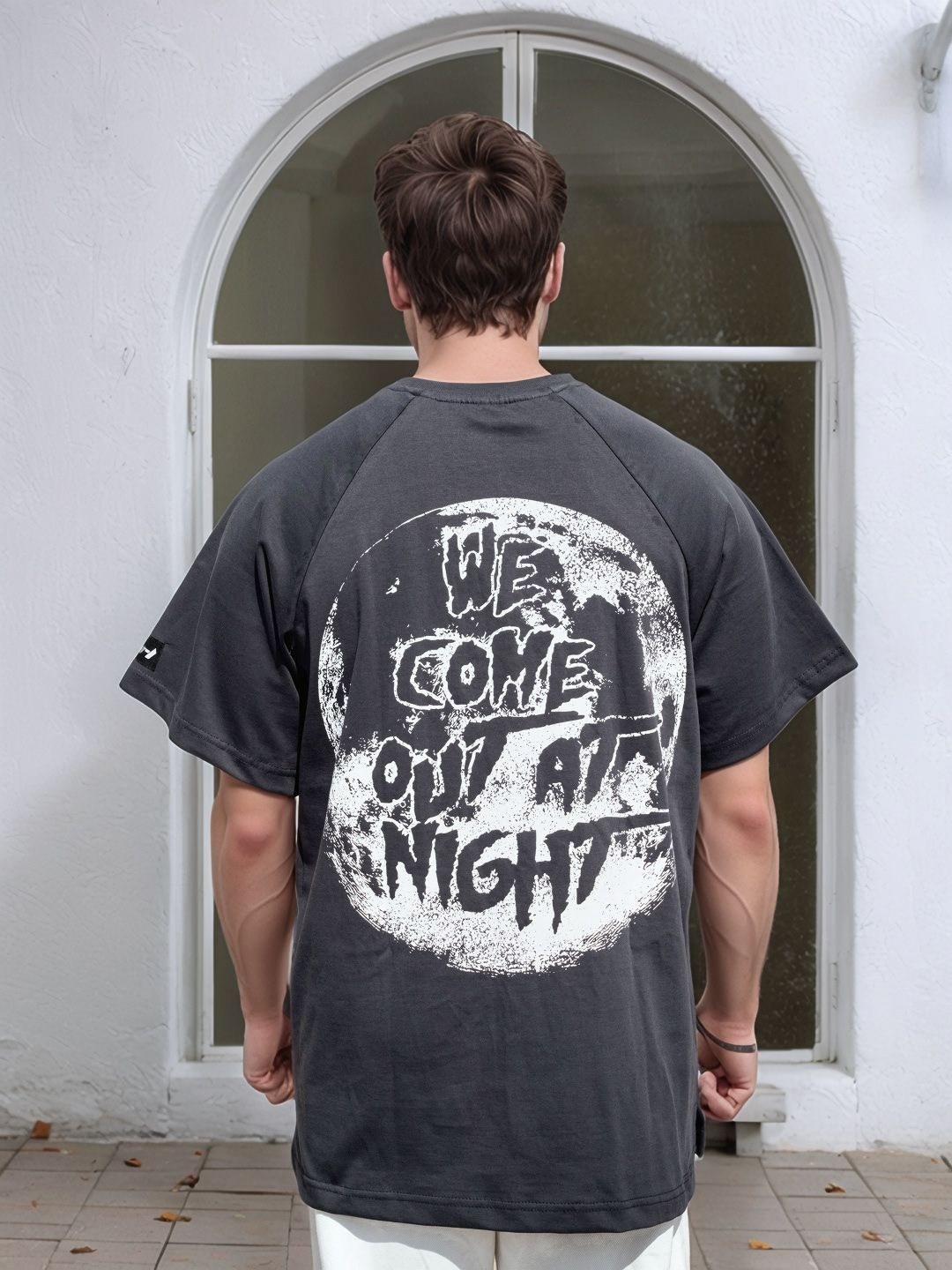 

HERE&NOW Men Typography Printed Raglan Sleeves Relaxed Fit Casual T-shirt, Grey