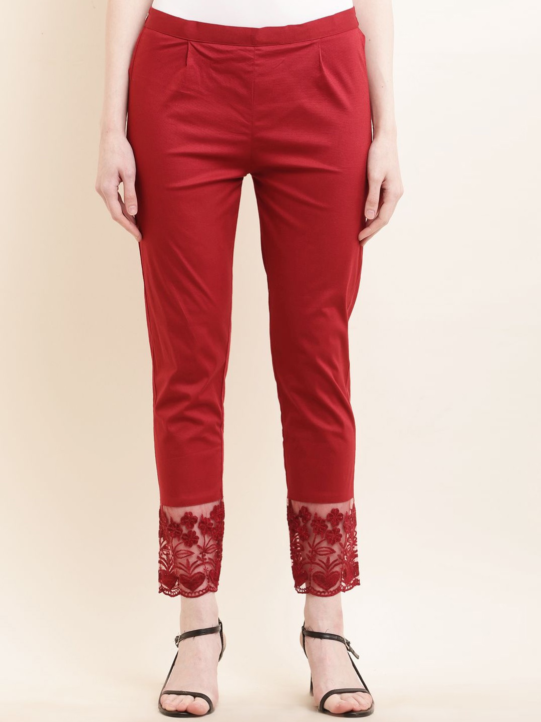 

Sellingsea Women Lace work Regular Trousers, Maroon