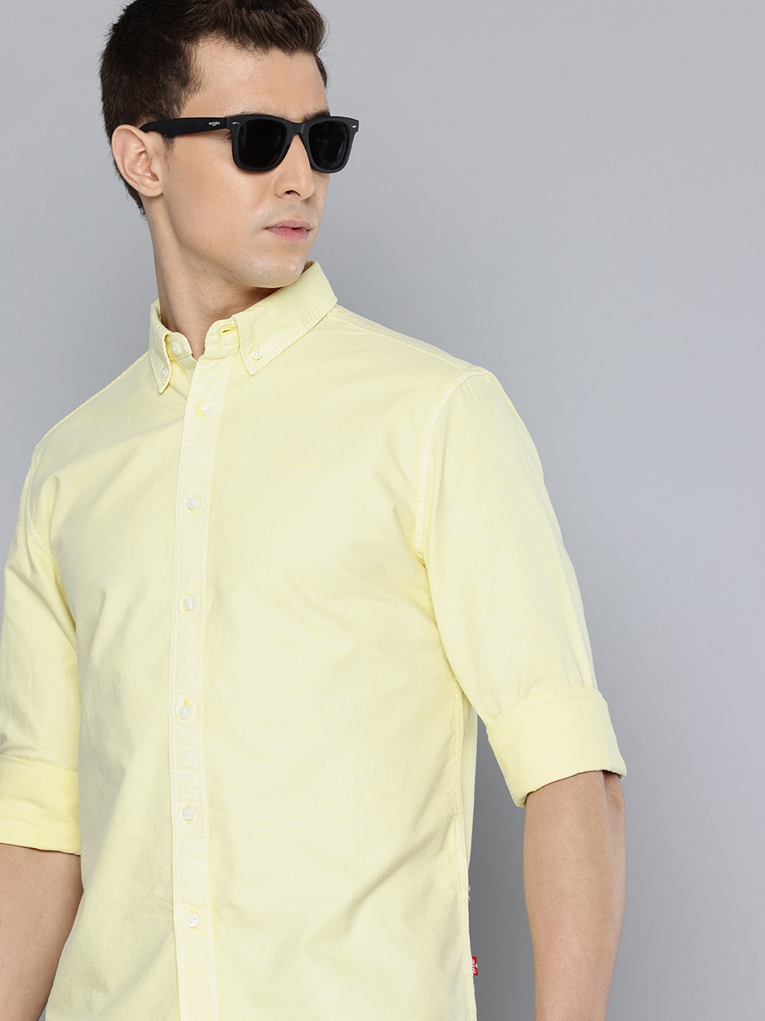 

Levis Pure Cotton Slim Fit Casual Shirt, Yellow