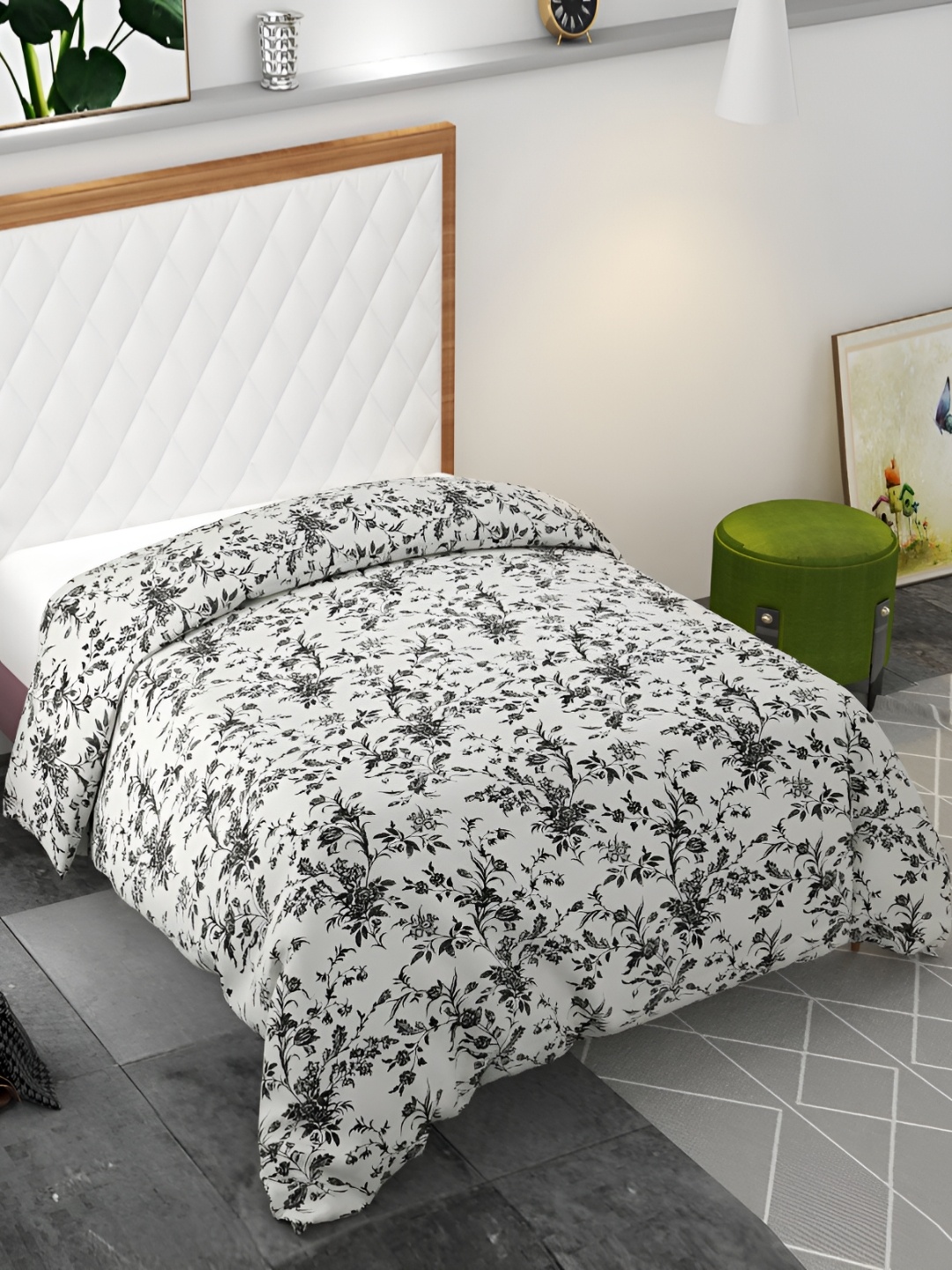 

Bromwick Black & White Printed Single Size DuvetCover