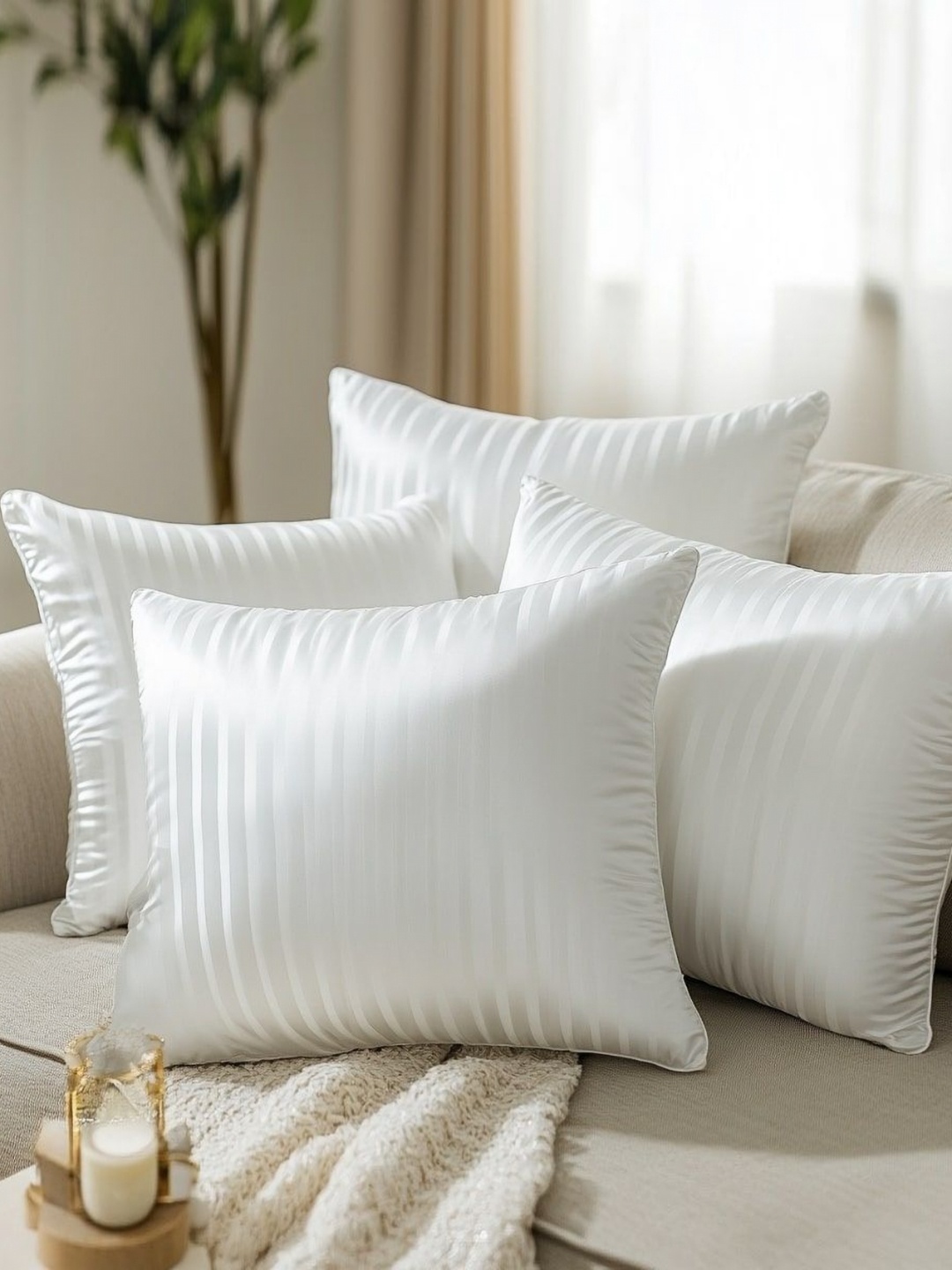 

Nivasam White 4 Pieces Striped Square Shaped Cushions