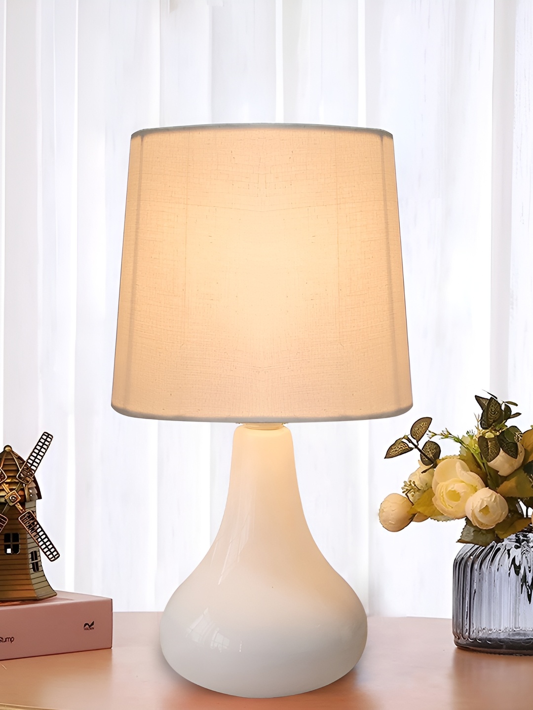 

Homesake White Ceramic Frustum Shaped Table Lamp