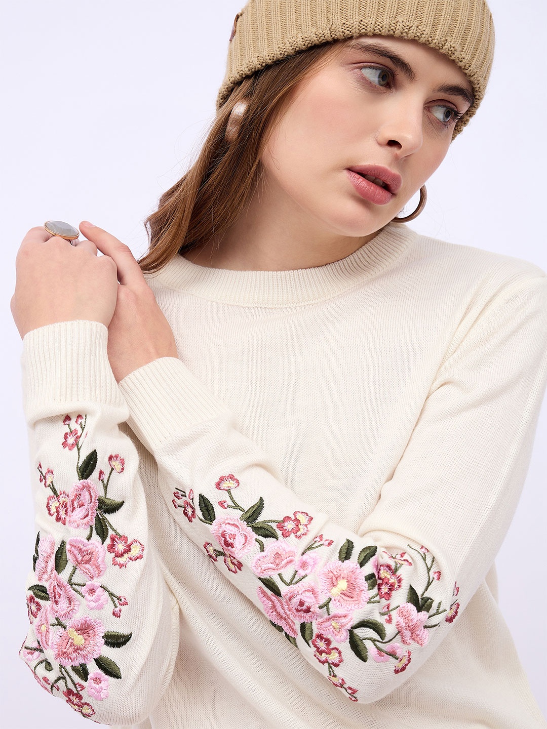 

Styli Women Embroidered Pullover with Embroidered Detail, Off white