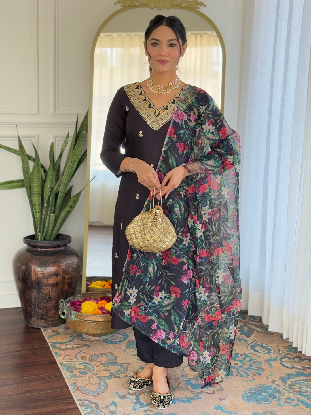 

KALINI Floral Embroidered Sequinned V Neck Straight Kurta With Trousers And Dupatta, Black