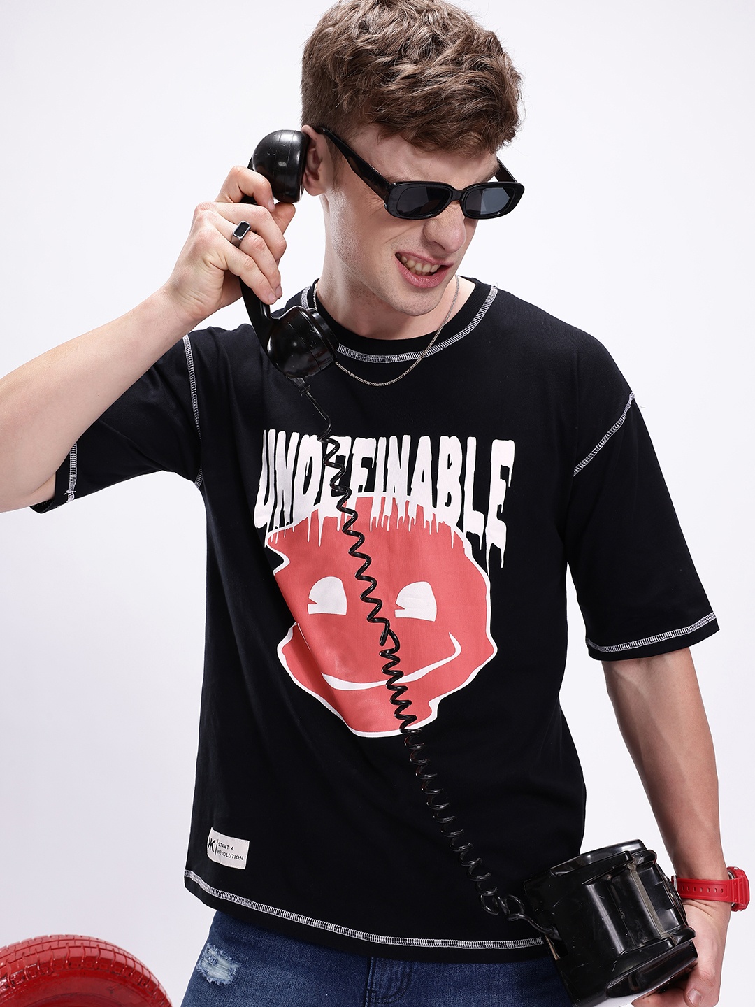 

Kook N Keech Men Printed Drop-Shoulder Sleeves Oversized Pure Cotton T-shirt, Black