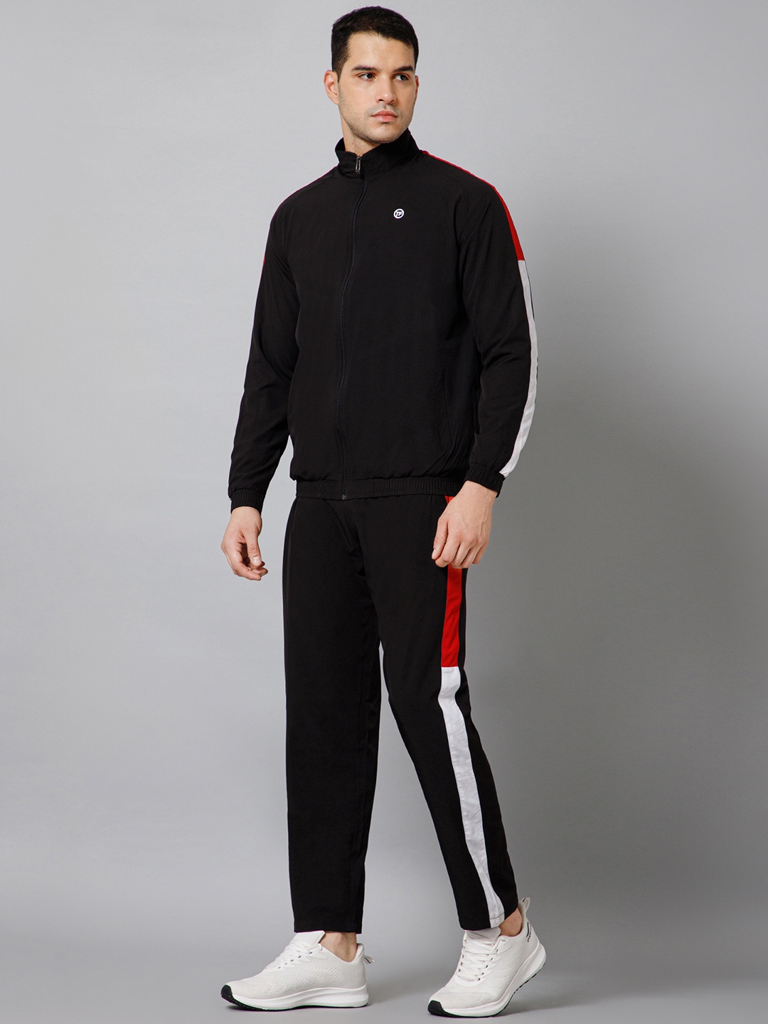 

TURNFIT Men Mock Collar Tracksuit, Black