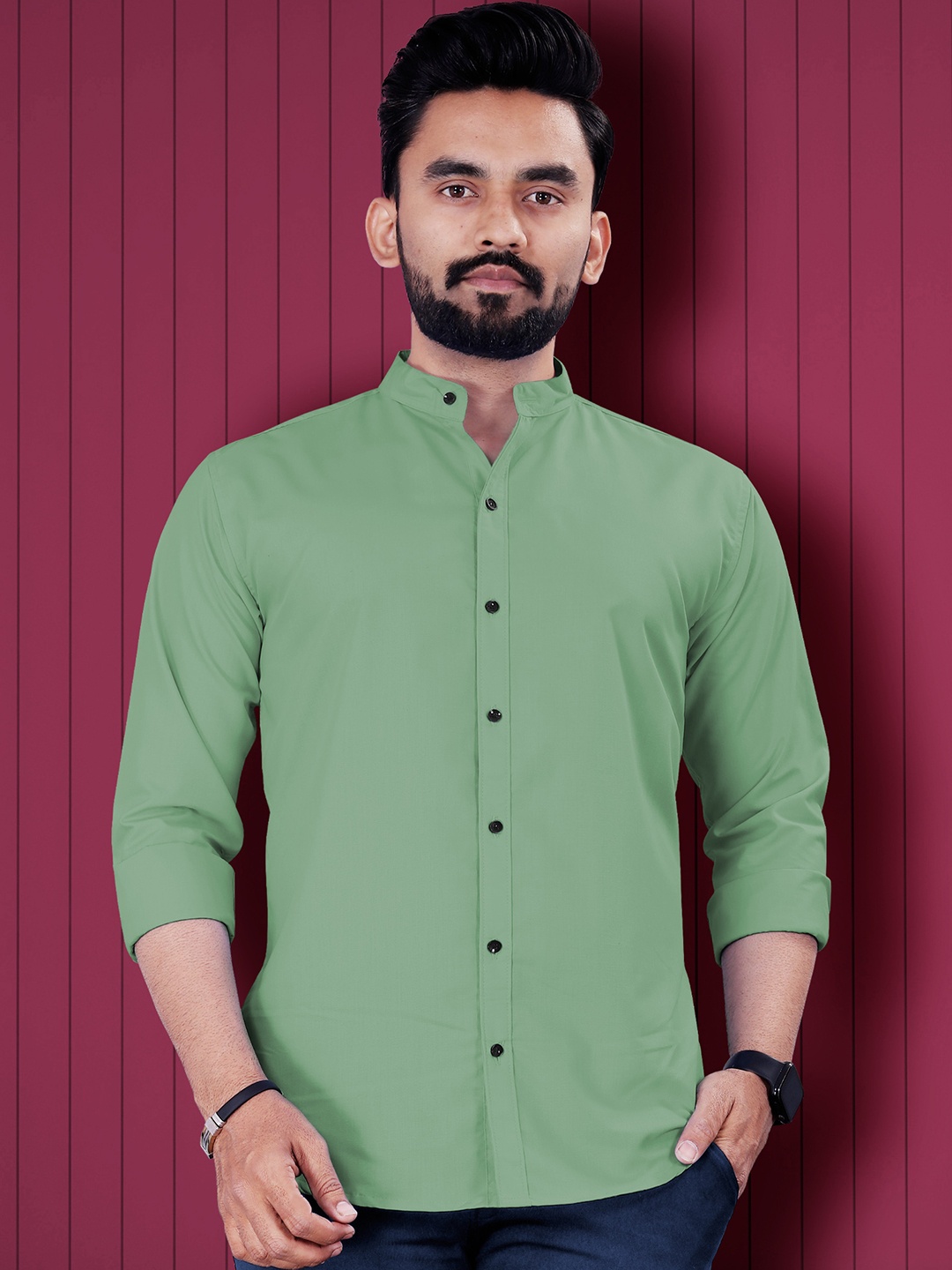 

VeBNoR Men Solid Standard Fit Casual Shirt, Olive