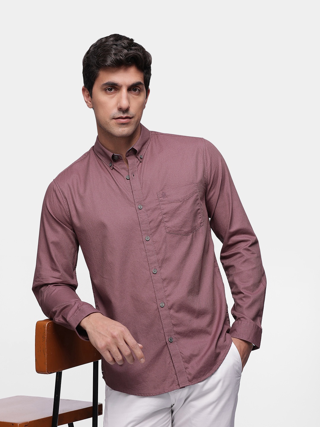 

French Connection Pure Cotton Self Design Slim Fit Textured Casual Shirt, Mauve