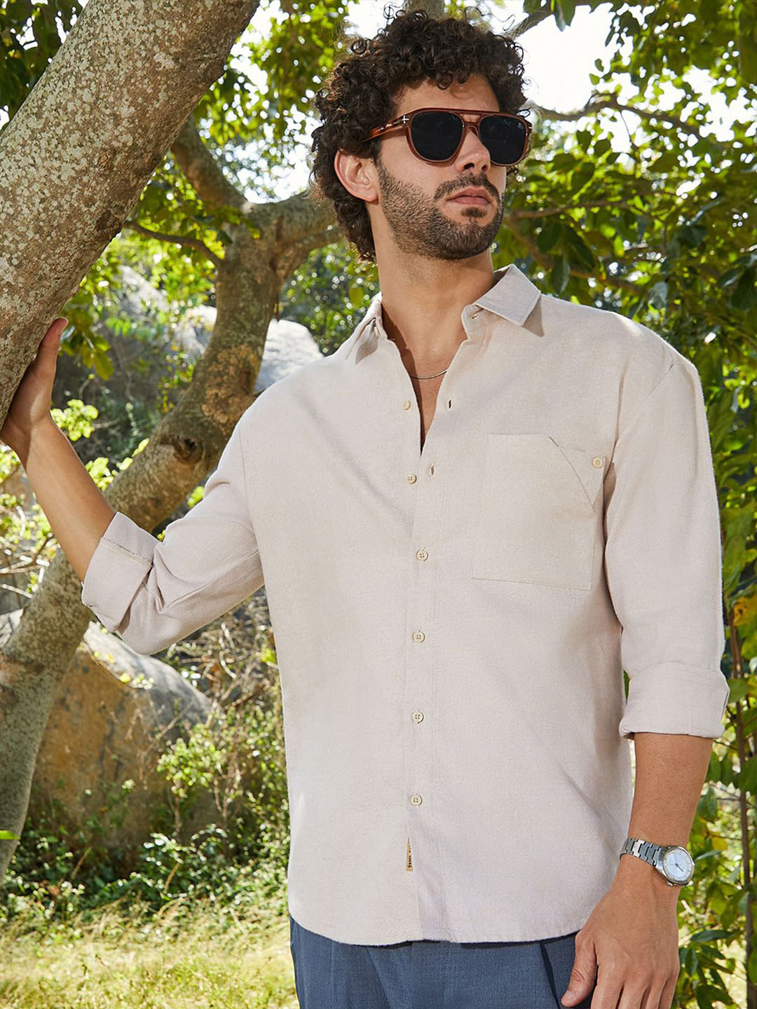 

Campus Sutra Men Comfort Fit Spread Collar Solid Cotton Casual Shirt, Beige