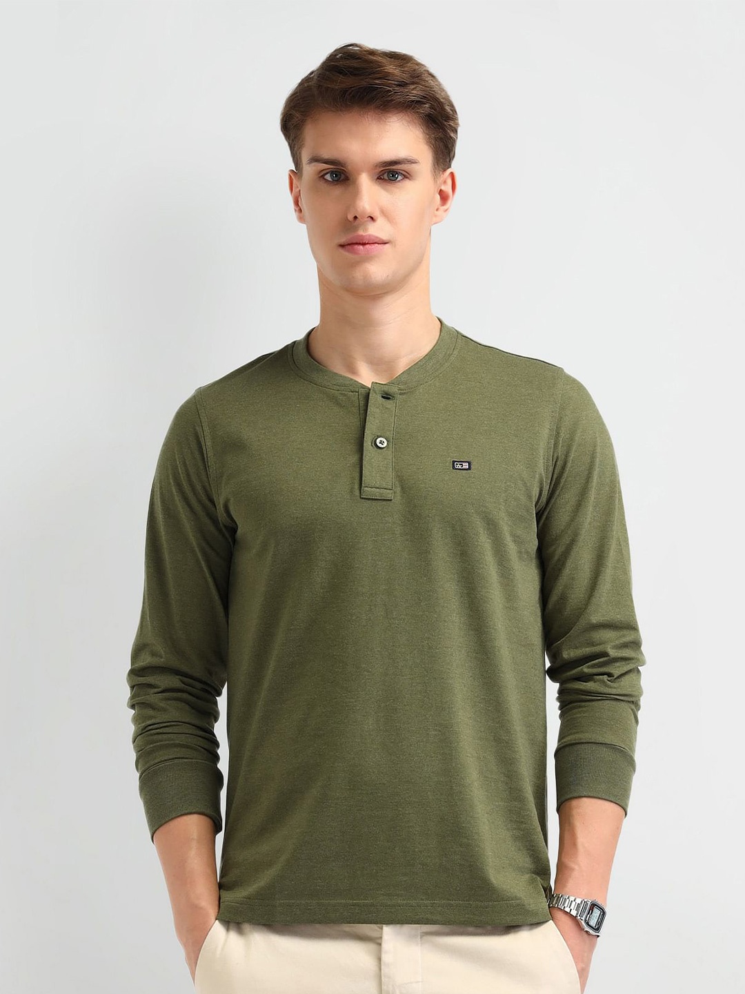 

Arrow Sport Men Solid Henley Neck T-shirt, Green