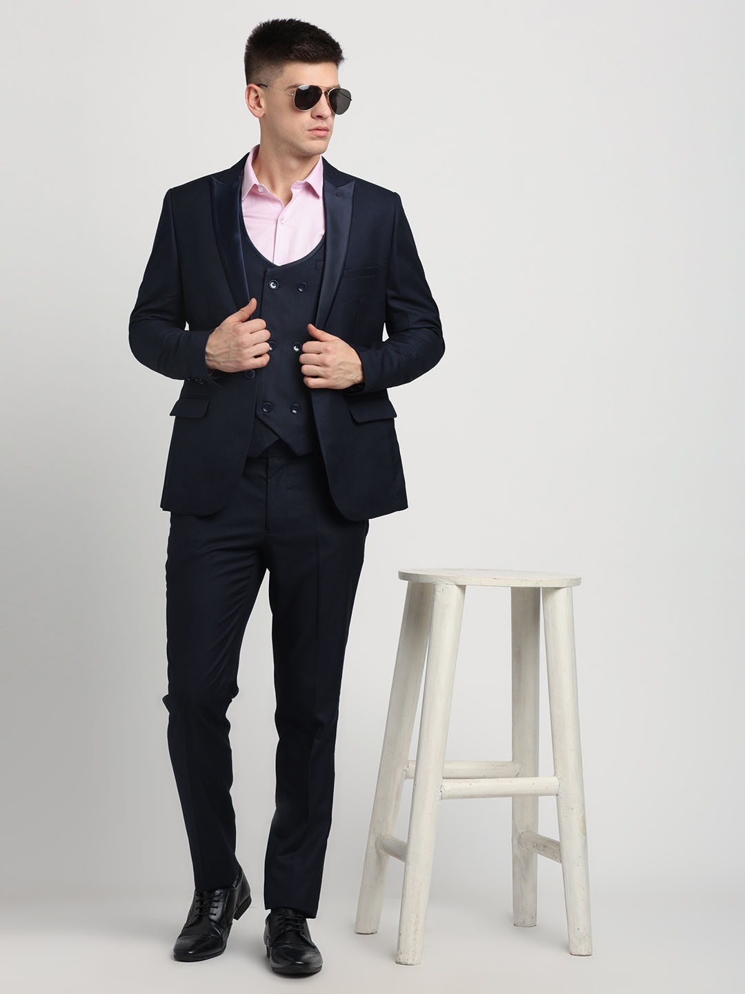 

Turtle Self-Design Shawl Collar Single-Breasted Three-Piece Party Suit, Blue