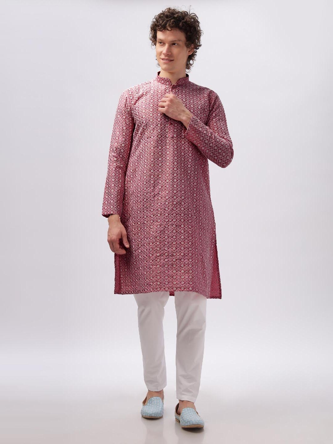 

Anouk Red Floral Embroidered Mandarin Collar Straight Kurta