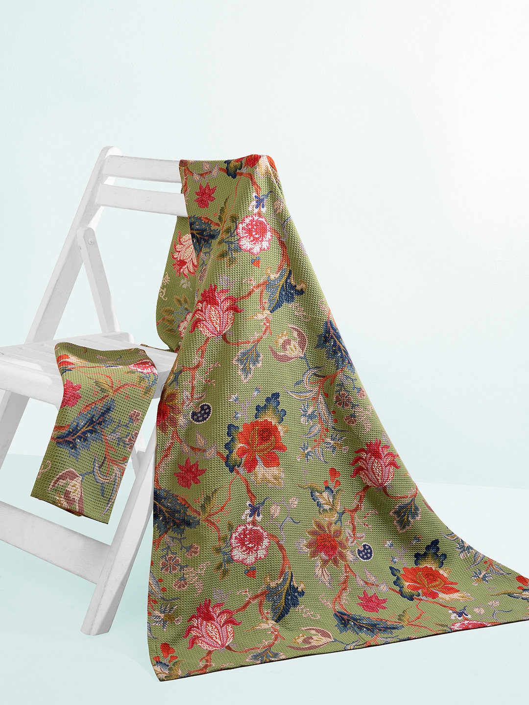 

LacyLook Green & Blue Floral Printed Waffle Textured 400 GSM Cotton Bath & Hand Towel Set