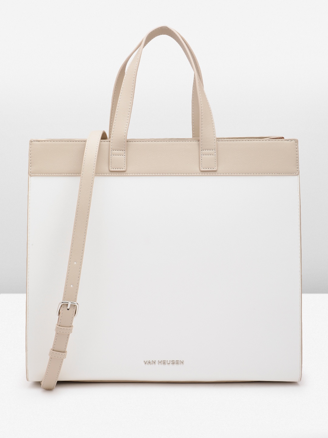 

Van Heusen Up to 16 inch Laptop Size Handheld Bag, White