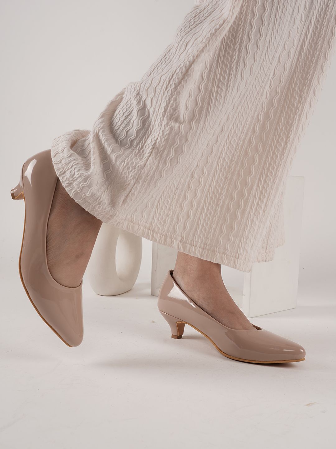 

DressBerry Kitten Pumps, Pink