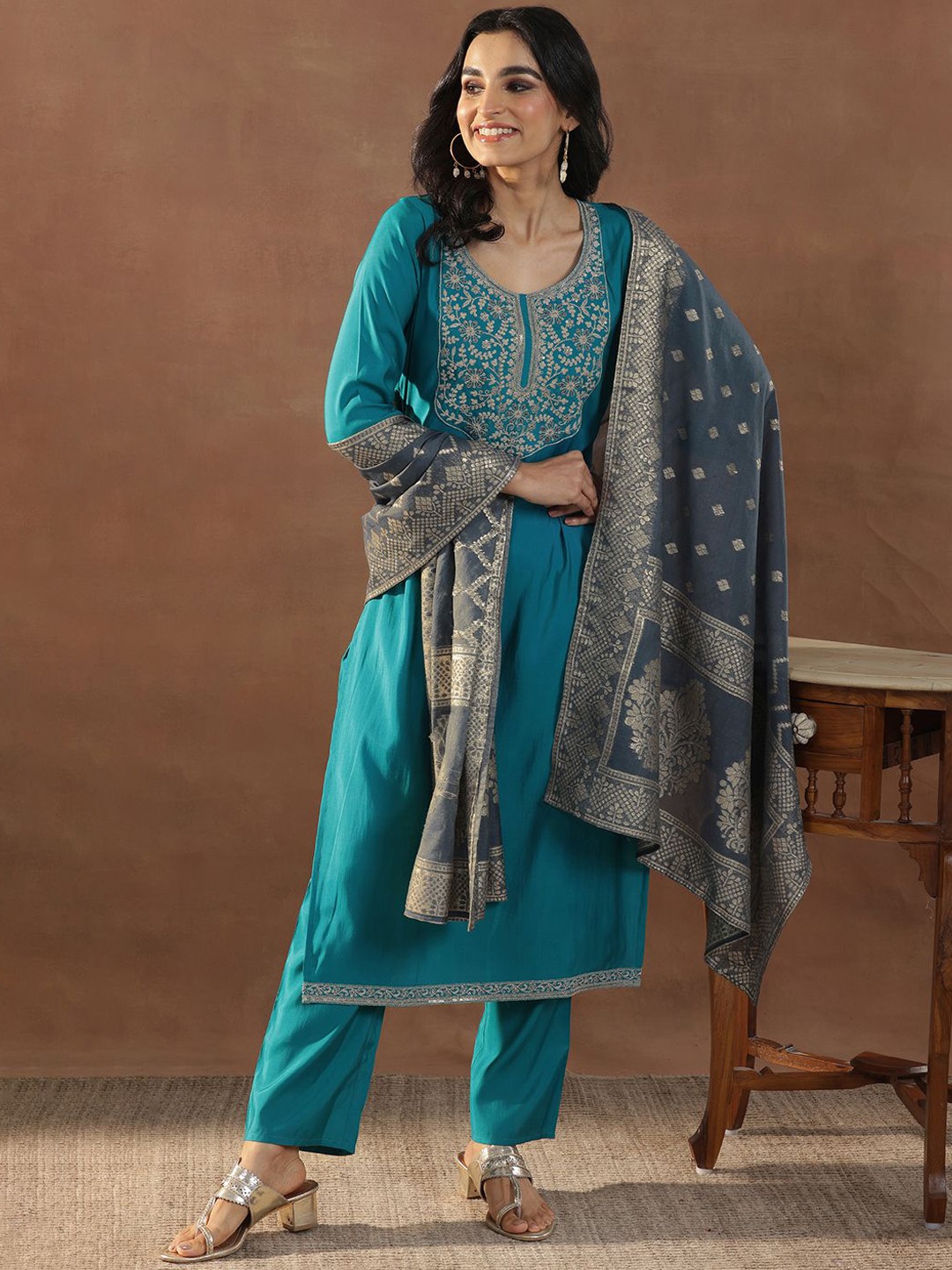 

Libas Blue Floral Yoke Design Scoop Neck Sequinned Straight Kurta With Trousers & Dupatta