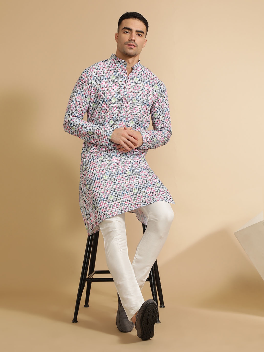 

Jaipur Kurti Men Printed Pastels Kurta, Multi