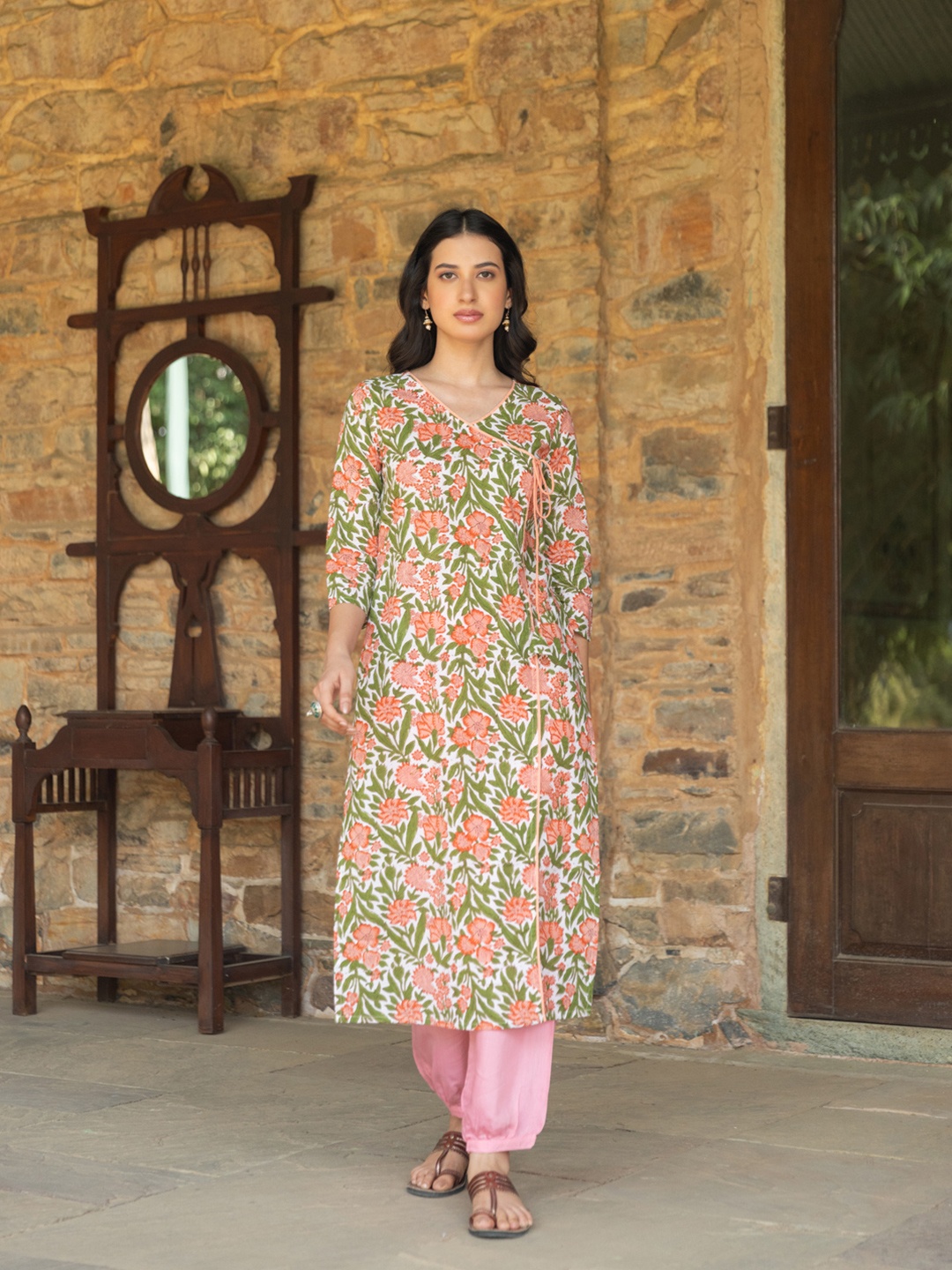 

The Ethnic Label Women Block Printed Kurta, Cream