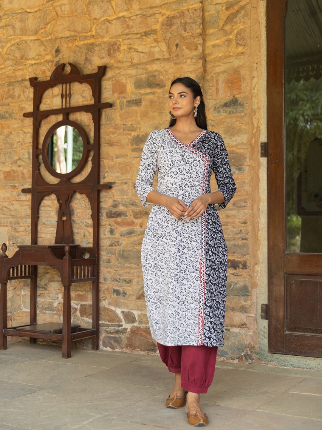 

The Ethnic Label Women Block Printed Kurta, White