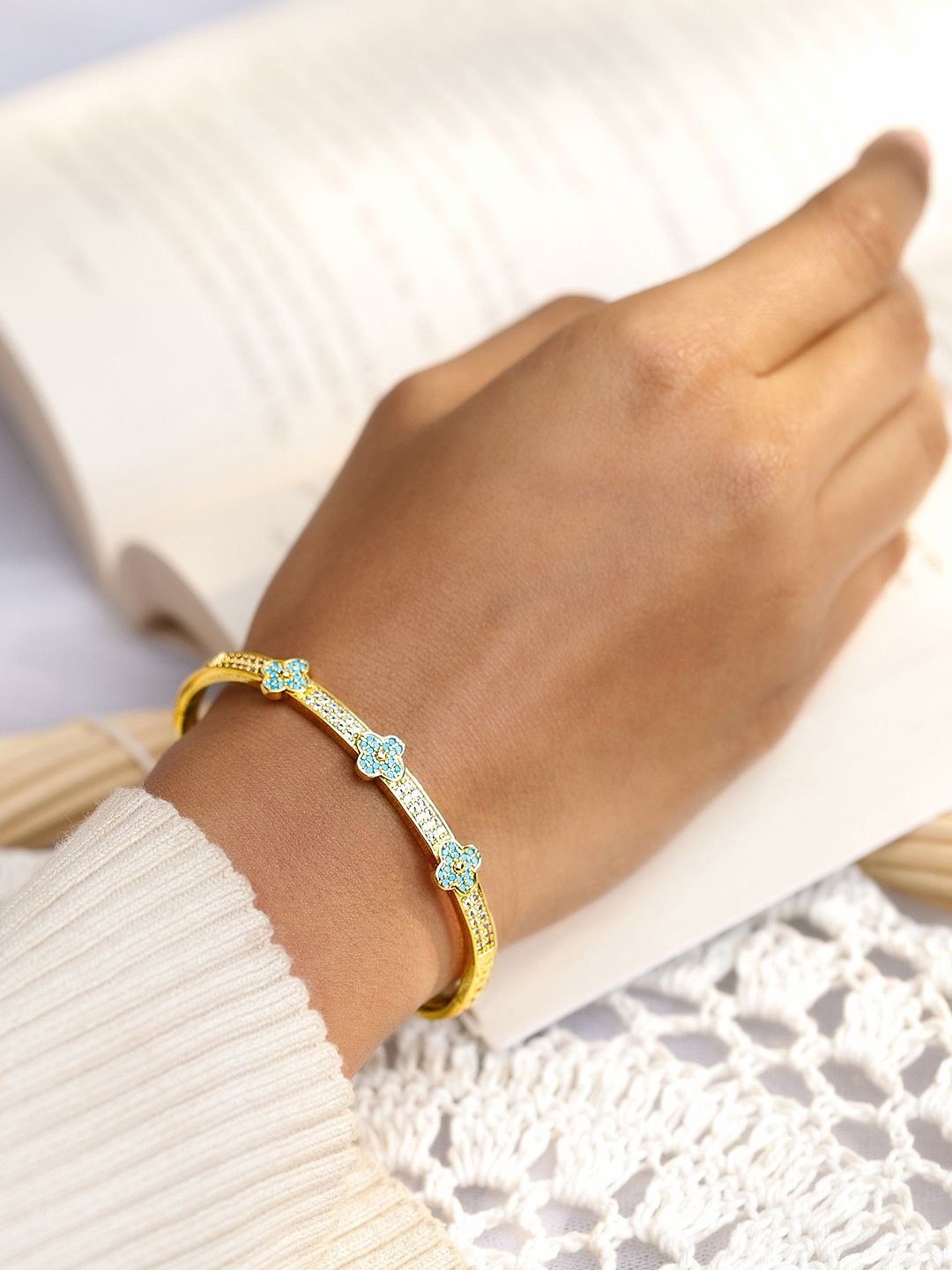 

Rubans Voguish 22K Gold Plated Turquoise Enamel Floral Cuff Bracelet with Cubic Zirconia