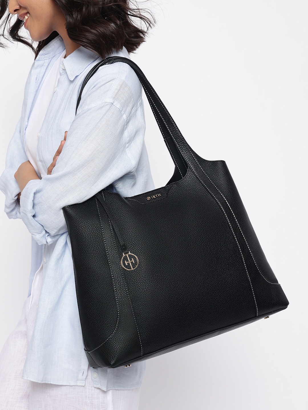 

IRTH Textured Structured Shoulder Bag with Tasselled, Black