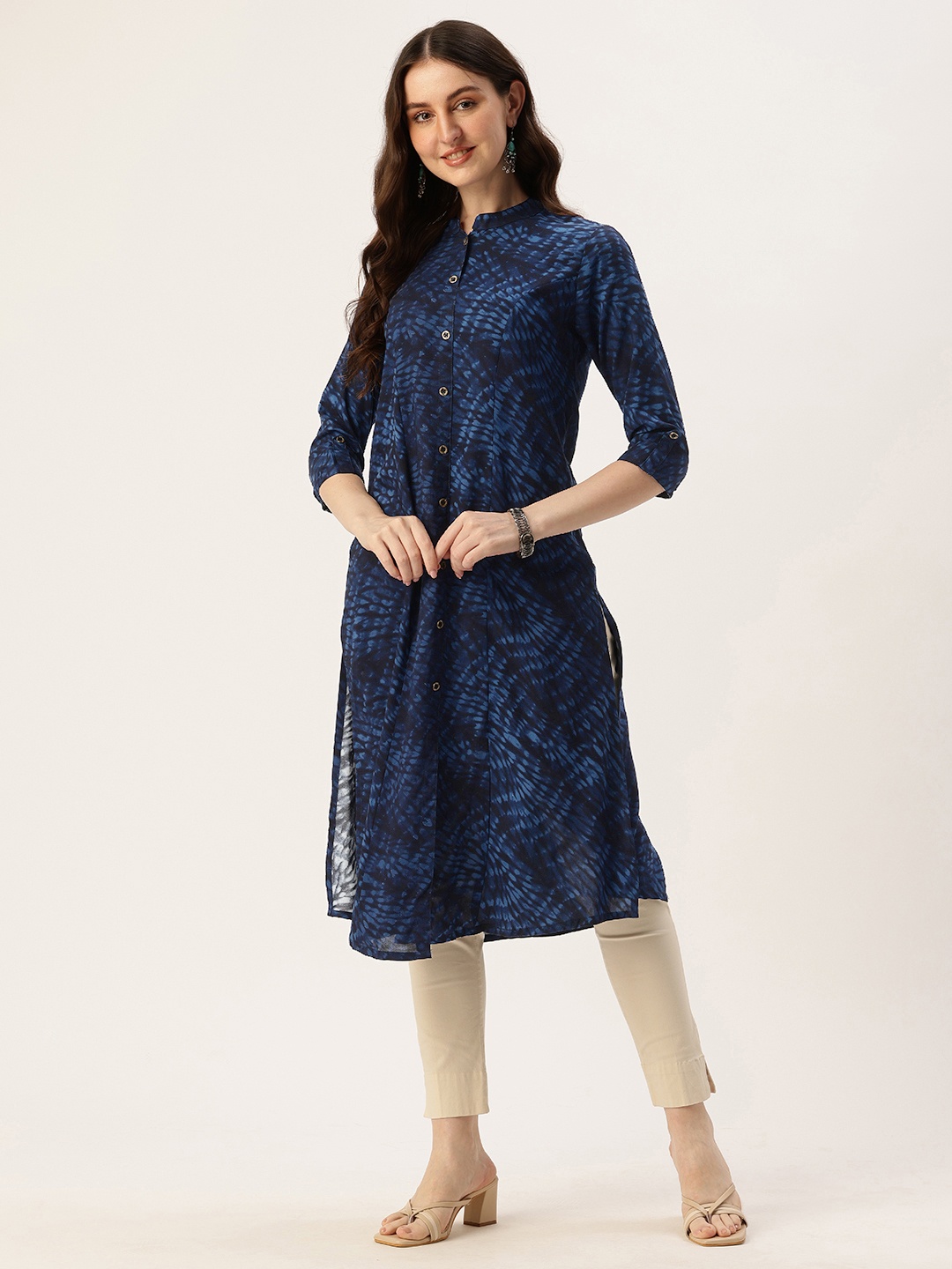 

AMUKTI Abstract Printed Mandarin Collar Kurta, Navy blue